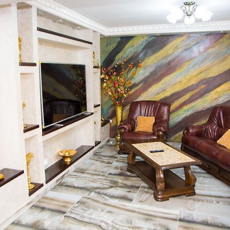 Hotel Casa Alex Si Alexia Jiblea Veche Exteriér fotografie
