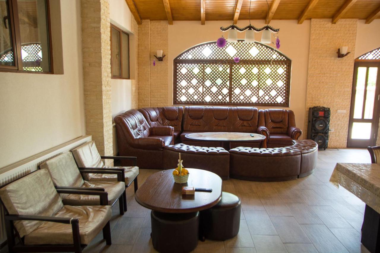 Hotel Casa Alex Si Alexia Jiblea Veche Exteriér fotografie